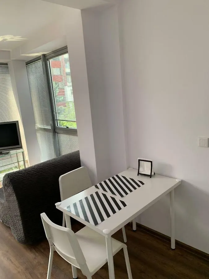 Lilia 4 Self-Check In Apartment София