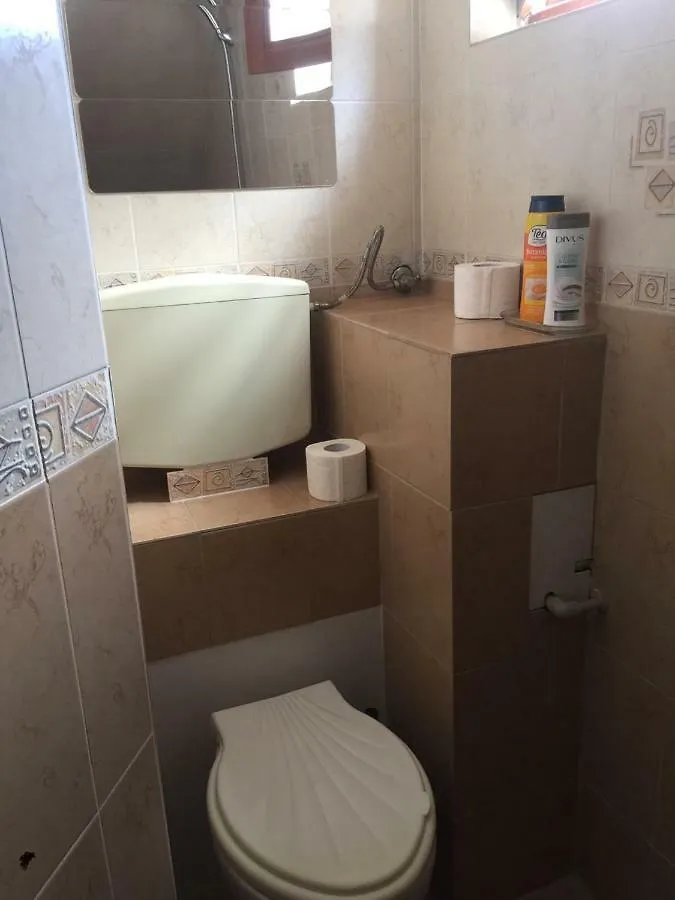 Lilia 4 Self-Check In Apartment София